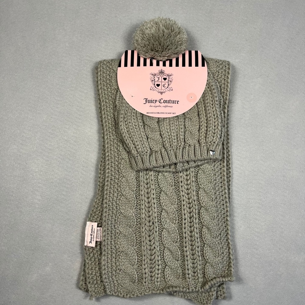 Juicy Couture Womens Gray Cable Knit Beanie Pom Hat and Scarf Set NWT